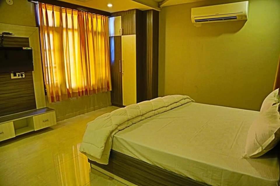 Hotel Hill Vista ウダイプル エクステリア 写真